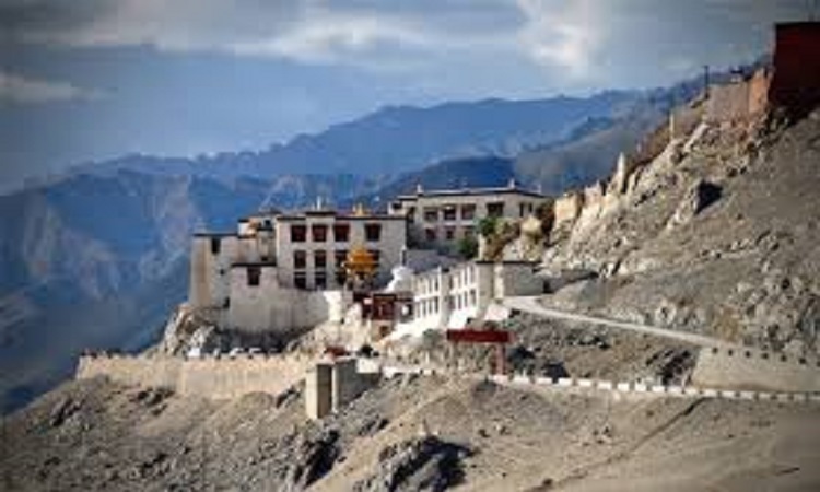 Delhi to Leh Ladakh Package